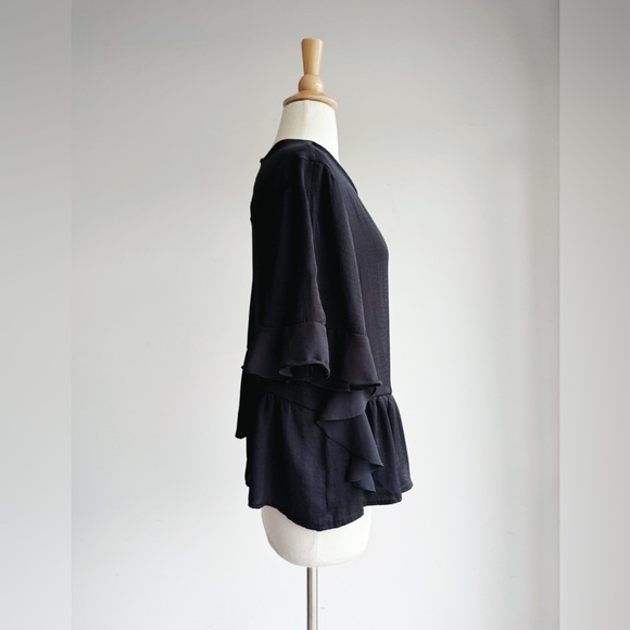 WHO WHAT WEAR Black Silky Ruffle Blouse Women's Small - Picture 2 of 5
